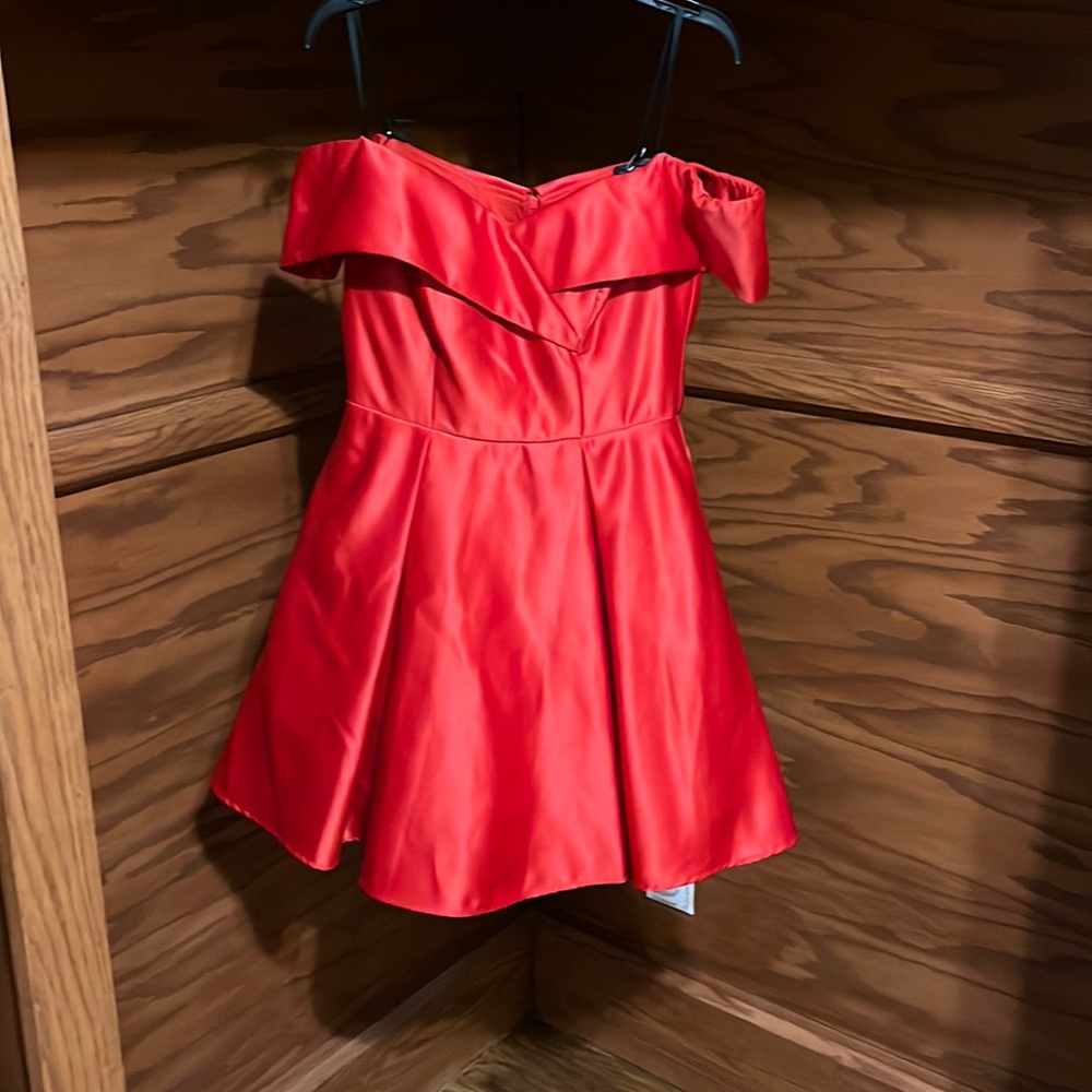 Strapless hoco dress with pockets
